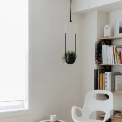 Umbra DECOR Bolo Hanging Planter