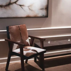 LH Imports Leo Accent Chair