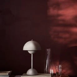 &Tradition Flowerpot VP9 Portable Table Lamp BESTSELLER