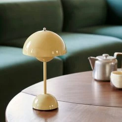 &Tradition Flowerpot VP9 Portable Table Lamp BESTSELLER