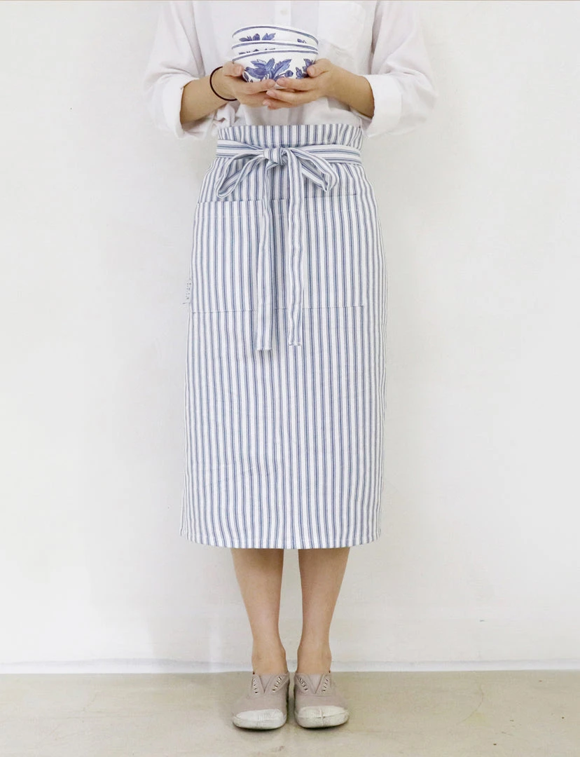 NEW ARRIVAL Twig Bib Apron 4 NEW ARRIVAL Twig Bib Apron