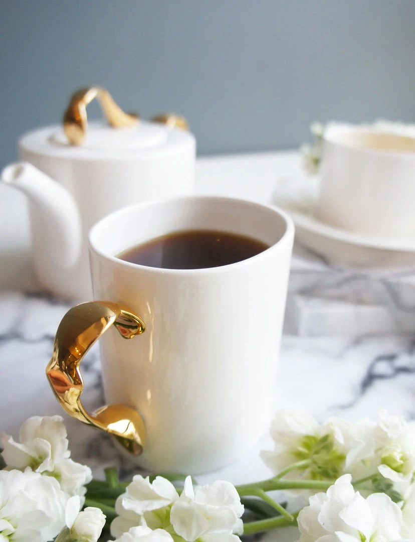 KITCHEN Twig Cutlery Oval Mug With Gold Handle 2 KITCHEN Twig Cutlery Oval Mug With Gold Handle