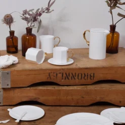 KITCHEN Twig Cutlery Oval Mug With Gold Handle 13 KITCHEN Twig Cutlery Oval Mug With Gold Handle