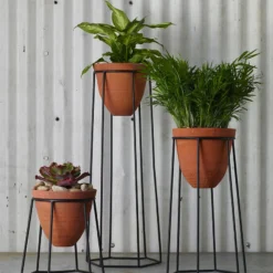 Accent Decor Cheyenne Plant Stand