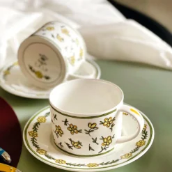 KITCHEN Twig Heritage Daisy Chain Cup And Saucer
