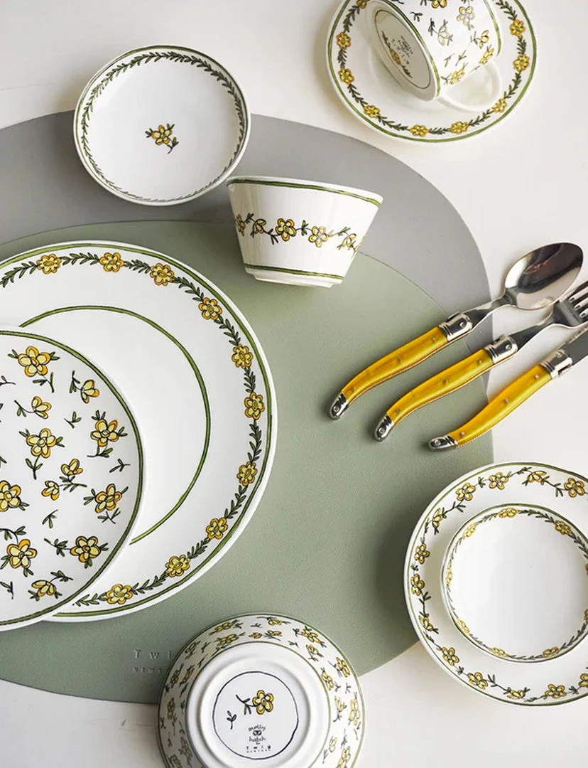 Twig Heritage Daisy Chain Soup Bowl 4 Twig Heritage Daisy Chain Soup Bowl