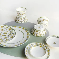 KITCHEN Twig Heritage Daisy Chain Dinner Plate, 11