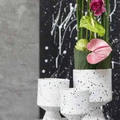 Accent Decor De Vil Pot, White