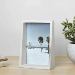 Umbra Edge Picture Frame 4x6 DECOR