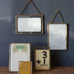 Creative Co-op Brass & Glass Photo Frame 5x7