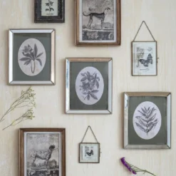 Creative Co-op Brass & Glass Photo Frame 5x7