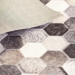 Rug Factory Plus Hexagon Rug
