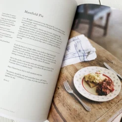 Common Ground DECOR The Kinfolk Table: Recipes For Small Gatherings 6 Common Ground DECOR The Kinfolk Table: Recipes For Small Gatherings