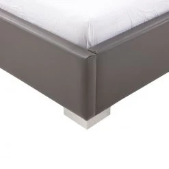 VIG Libra Leatherette Bed