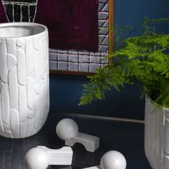 Accent Decor NEW ARRIVAL Minetta Pot Feet