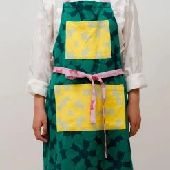 Dusen Dusen Penrose Apron NEW ARRIVAL