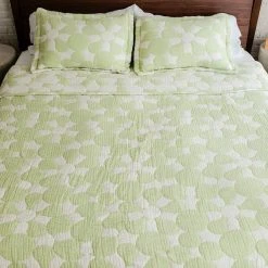 Dusen Dusen Penrose Coverlet Set NEW ARRIVAL