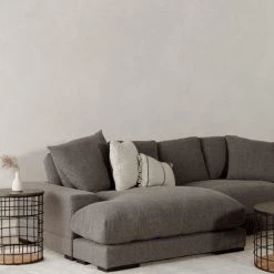 Moe's Pluto Sectional