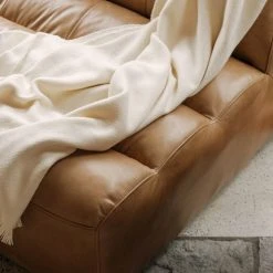 Moe's Ronan Slipper Chair NEW ARRIVAL