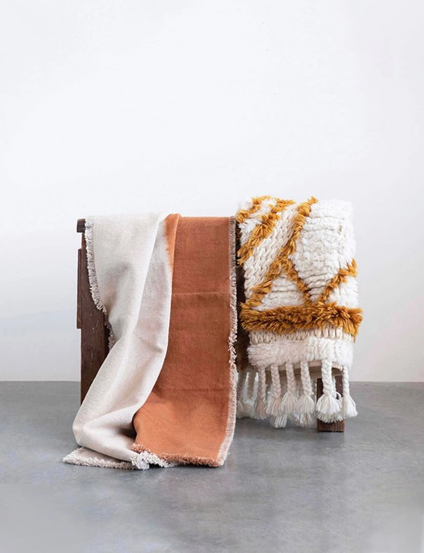 CREATIVE CO-OP Wool Tufted Patterned Rug W/ Braided Tassels / 24" X 40" DECOR 3 CREATIVE CO-OP Wool Tufted Patterned Rug W/ Braided Tassels / 24" X 40" DECOR