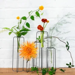 Accent Decor Skyline Stand