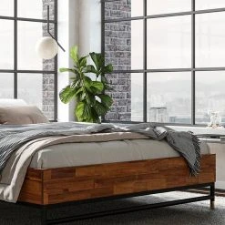 Lievo NY Queen Bed