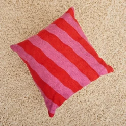 Dusen Dusen Pillow, Stream DECOR