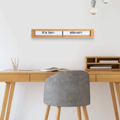 Cloudnola Texttime Clock