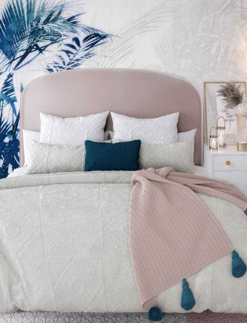 Tov Vicki Bed, Blush 2 Tov Vicki Bed, Blush